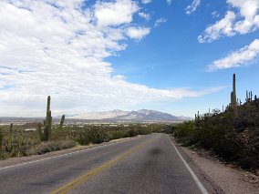 Road_to_tucson